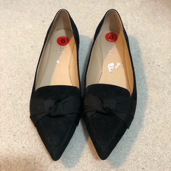 NWOB Franco Sarto Black Pointy Toe Bow Flats